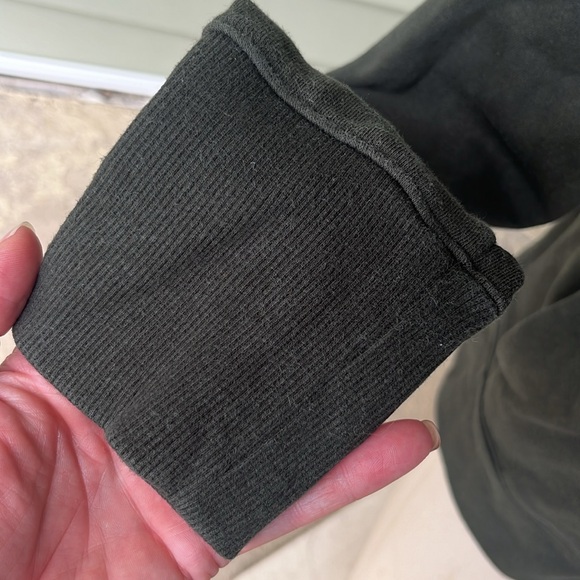 EUC under armor forest green hoodie - Picture 3 of 11